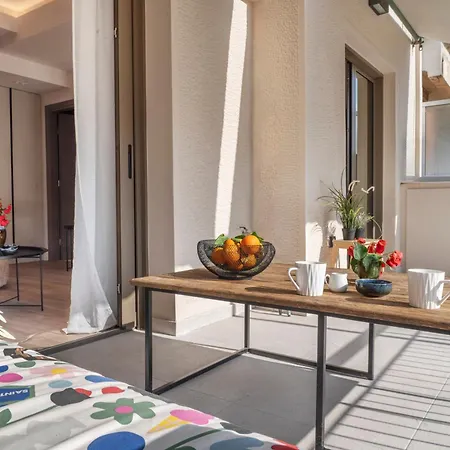 Lykavittos Hill- Penthouse * Athens